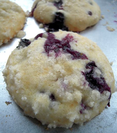 Blueberry Muffin Tops Muffin Top Cookies, Blueberry Muffin Tops, Muffin Top Recipes, Blueberry Muffin Topping, Blueberry Cookies, Muffin Tops, Plain Chicken, Blueberry Muffin, Awesome Recipes