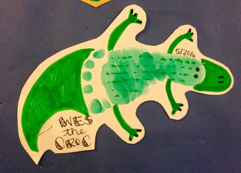 Alligator or Croc Footprint Alligator Footprint Craft, Alligator Art Preschool, Crocodile Footprint, Footprint Alphabet, Infant Projects, Nicu Crafts, Alligator Crafts, Crocodile Craft, Infant Crafts