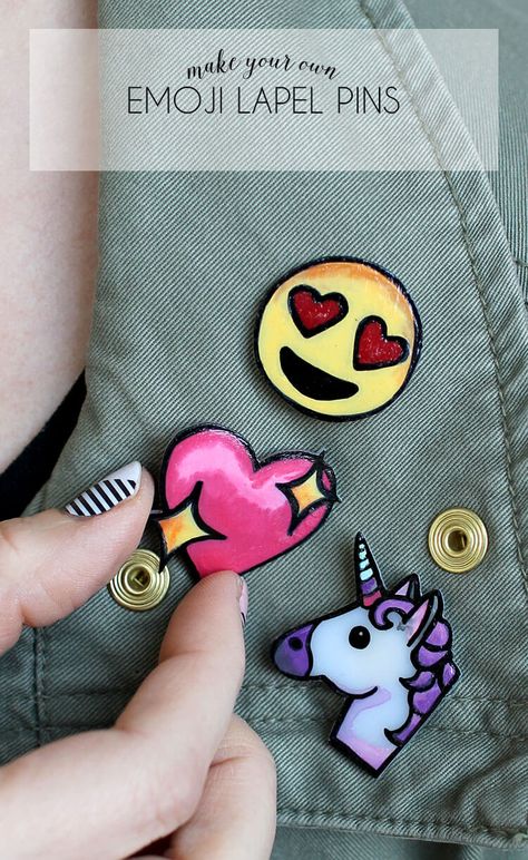 These DIY Lapel Pins are easy to make with plastic shrink film and are a whole lot of fun to wear! Pick your favorite emoji to wear or give them as gifts! Emoji Craft, Cat Hat Pattern, Emoji Pin, Girls Camp Crafts, Cool Emoji, Foundation Single Crochet, Free Printable Cards, Diy Macrame Plant Hanger, Diy Pins