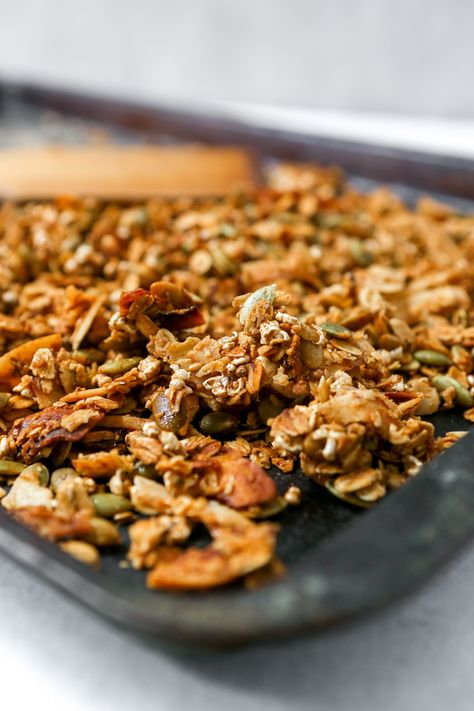 This healthy granola, made with popped sorghum, is toasty, nutty, and packed with all sorts of textures. Naturally sweetened, this homemade granola recipe is made with 100% whole-grains, low in fat, low in sugar, high in fiber, and gluten free. And it’s exactly what granola should be—both delicious and great for you. | from Lauren Grant of Zestful Kitchen #sorghum #granola #healthy #glutenfree #dairyfree #breakfast Whole Grain Granola Recipe, Popped Sorghum, Sugar Free Granola Recipe, Grain Free Granola Recipe, Sorghum Recipes, Cholesterol Friendly Recipes, Healthy Granola Recipe, Grain Dishes, Sugar Free Granola