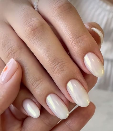 Neutral Winter Nails 2024-2025: 17 Design Ideas for Perfect Style and Elegance in Square, Oval, Almond, Coffin Shapes Neutral Winter Nails, Back To School Nails, School Nails, Dipped Nails, Minimalist Nails, Trendy Fall, Perfect Style, Wedding Nails, Almond Nails