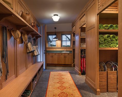 Wainscott Residence - now this is a mudroom! Mudroom Design Ideas, Eclectic Entryway, Future Mansion, Laundry Room/mudroom, Stable Style, Mudroom Flooring, Sports Storage, Mud Room Entry, Coat Storage