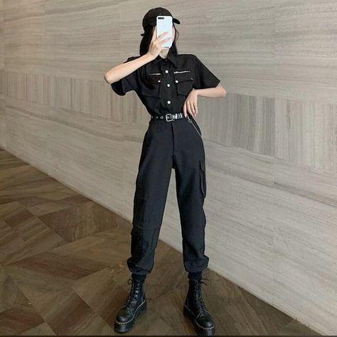 Korean Street Fashion Men, Overalls For Women, Korean Outfit Street Styles, Dance Clothes, Style Hip Hop, Tomboy Outfits, Muslim Fashion Outfits, Korean Girl Fashion, Stylish Dresses For Girls