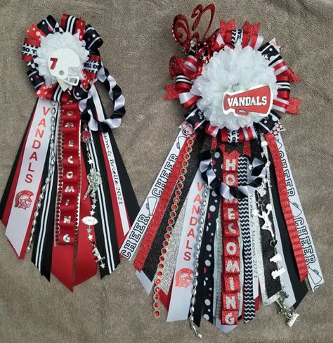 Homecoming mum/ red, white, black School Mums, Mum Ideas, White Mums, Homecoming Queen, Homecoming Mums Diy, Homecoming Mums, Creative Designs, Teacher Gifts, Creative Design