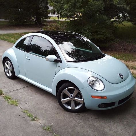 Volkswagen Beetle Colors, Blue Buggy Car, Light Blue Vw Beetle, Aesthetic Beetle Car, Buggy Car Volkswagen, Blue Beetle Volkswagen, Vw Beetle Interior Ideas, Light Blue Volkswagen Beetle, Cute Volkswagen Beetle