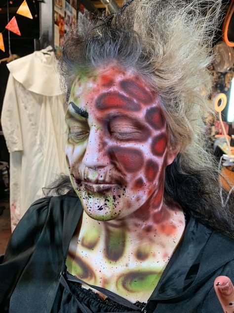 Haunt Makeup Airbrush, Sfx Airbrush Makeup, Airbrush Halloween Makeup, Spfx Makeup, Haunted Attractions, Scary Makeup, Horror Makeup, Sfx Makeup, Fx Makeup