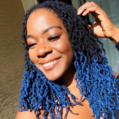 Hair Paint Wax on Locs Review #navybluelocs #hairpaintwax #coloredlocs #tempcolor #ombrelocs #bluelocs #bluehair Blue Dreadlocks, Dyed Dreads, Blue Dreads, Colored Dreads, Short Locs, Best Hair Dye, Dreadlock Hairstyles For Men, Beautiful Dreadlocks, Short Locs Hairstyles