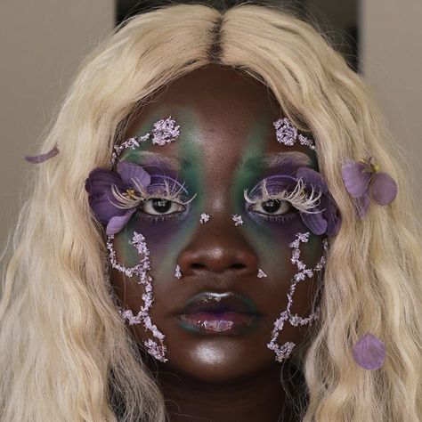 Mother Nature Costume Makeup, Safari Makeup, Fairy Makeup Ideas, Mushroom Makeup, Exotic Makeup, People Reference, Bright Makeup, Unicorn Makeup, Magical Makeup