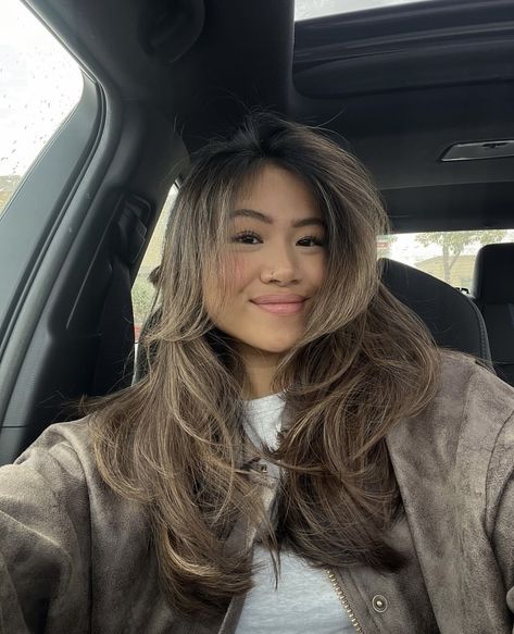 Honey Brown Balayage, Asian Brown Hair, Asian Hair Dye, Brown Sugar Hair, Asian Hair Highlights, Brown Sugar Shaken Espresso, Blonde Asian Hair, Ash Blonde Hair Balayage, Balayage Hair Ash