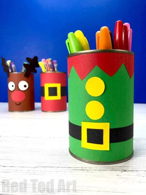 Christmas Decor For Kids, Elf Christmas Decor, Diy Elf, Christmas Desk, Easy Elf, Christmas Paper Plates, Tin Can Crafts, Cheap Crafts, Tin Cans