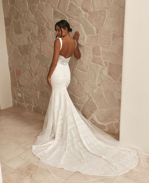 Grace Loves Lace | Sustainable Bridal (@grace_loves_lace) • Instagram photos and videos Flare Gown, Traditional Bride, Grace Loves Lace, Stretch Lace, Fit And Flare, Drama, Wedding Dress, Instagram Photos, Pure Products