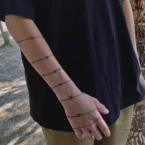 Pair Tattoos, Watercolor Tattoo Ideas, Around Arm Tattoo, Skull Hand Tattoo, Chain Tattoo, Magic Runes, Stitch Tattoo, Torso Tattoos, Remembrance Tattoos