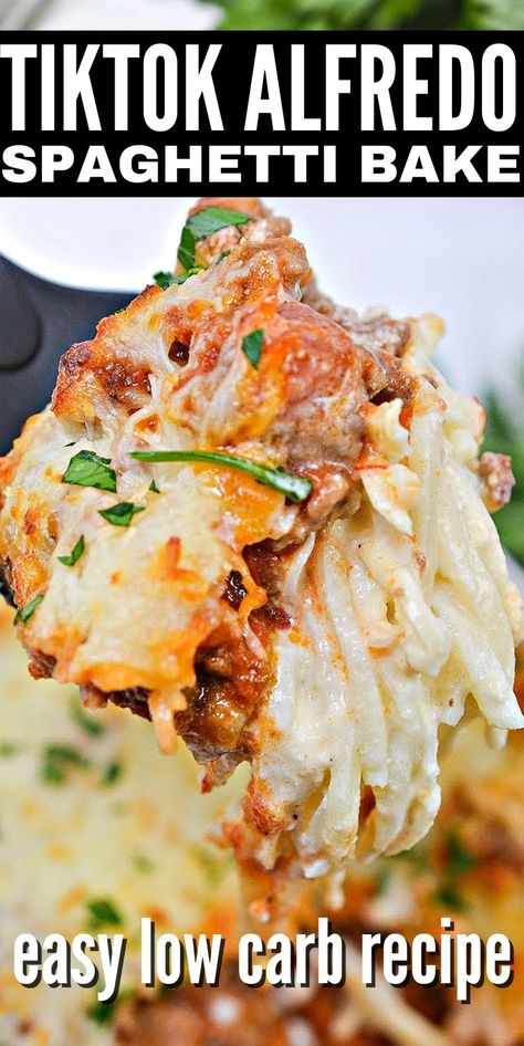 TikTok Alfredo Spaghetti Bake - Easy Keto Friendly Version Spagetti And Alfredo Sauce, Keto Baked Spaghetti, Low Carb Pasta Bake, Low Carb Alfredo Bake, Keto Friendly Pasta Dishes, Low Carb Spaghetti Recipes, Healthy Spaghetti Bake, Protein Spaghetti Recipe, Baked Spaghetti With Alfredo And Spaghetti Sauce