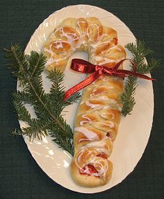 Candy "Crozier" Coffee Cake   A special treat for St. Nicholas Day—the rich sour cream dough makes a delicious coffee cake and rises just one time. Yule Food, Confectioners Sugar Icing, Almond Filling, Mind Change, St Nicholas Day, Liturgical Year, Braided Bread, Raspberry Almond, Sweet Dough