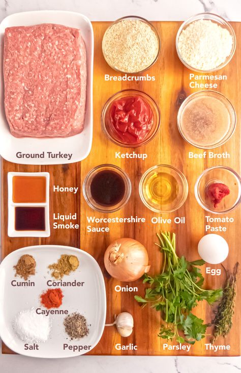 Best Turkey Meatloaf, Ground Turkey Meatloaf, Turkey Meatloaf Recipe, Traditional Meatloaf, Diy Foods, Turkey Meatloaf Recipes, Beef And Pork, The Best Turkey, Meatloaf Ingredients