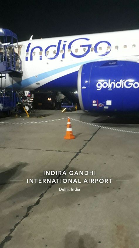 Dehradun Airport Snap, Srinagar Airport Snap, Delhi Airport Instagram Story, Kolkata Airport Snapchat, Delhi Airport Snapchat Stories Night, Igi Airport Delhi Snapchat, Delhi Airport Snapchat, Airport Snapchat Stories Night, Delhi Airport Snap