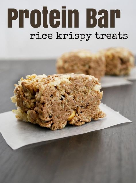 30 Delicious Protein Bar Recipes That Are A Must Try! Healthy Rice Krispie Treats, Peanut Butter Rice Krispies, Protein Bars Homemade, Krispy Treats, Protein Bar Recipes, Protein Treats, Rice Krispy, Protein Shake Recipes, Rice Crispy Treats