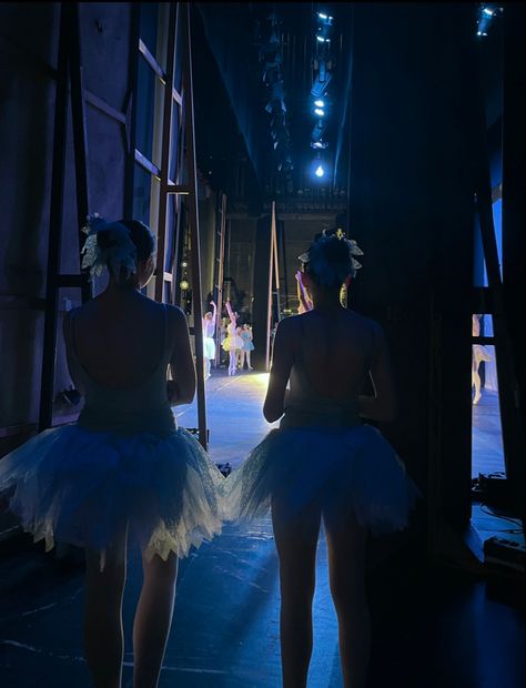 Backstage Dance Competition, Ballet Aesthetic Backstage, Backstage Ballet Aesthetic, Dance Backstage Aesthetic, Backstage Dance Aesthetic, Backstage Aesthetic Dance, Dance Competition Backstage, Ballet Backstage Aesthetic, Dance Recital Aesthetic