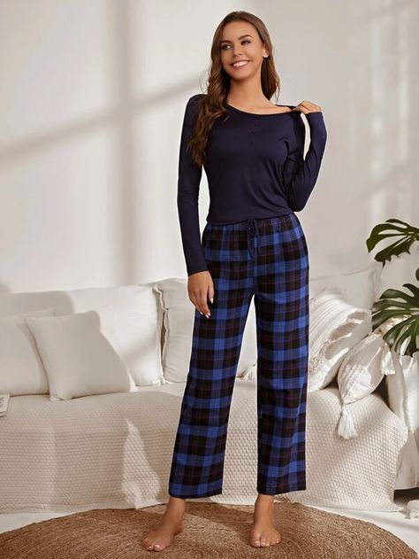 Plaid Print Knot Front Pajama Set | SHEIN USA Print Pajamas, Pajama Set Women, Pajama Sets, Shein Style, Plaid Print, Pajamas Women, Pajama Set, Fashion News, Knot