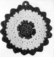 Rose Pocket Potholder 1950  ~ free pattern Potholder Patterns Free, Vintage Potholders, Kitchen Crochet, Crochet Potholder, Crochet Potholder Patterns, Crochet Hot Pads, Crochet Needlework, Vintage Crochet Patterns, Potholder Patterns