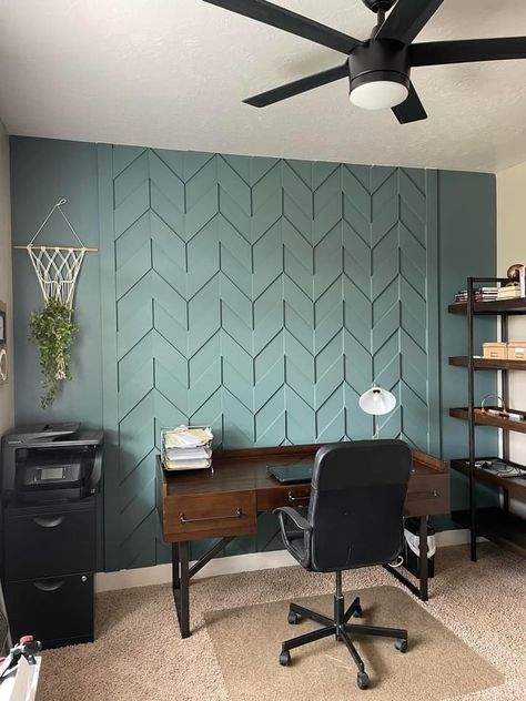 Trim Wall Design, Unique Wall Design, Wooden Shelf Design, Trim Wall, Home Office Built Ins, Black Feature Wall, Office Built Ins, Room Accent Wall, Accent Wall Designs