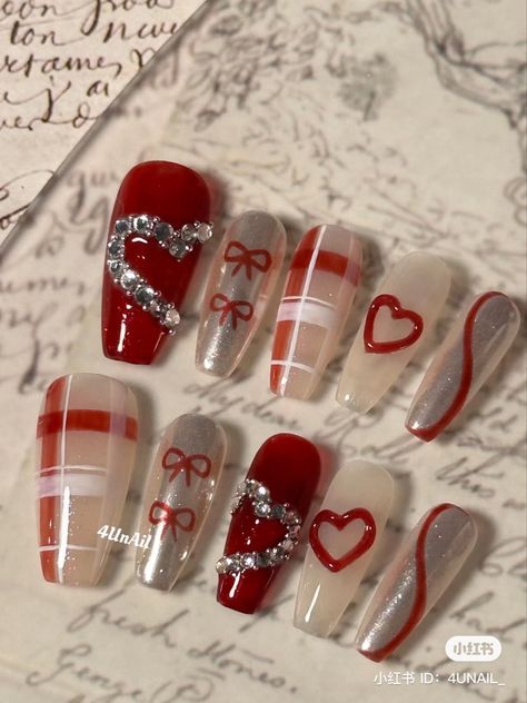 Christmas Aesthetic Nails Ideas, Japanese Nails Valentines, Nail Saint Valentin, Valentines Day Nails Korean, Valentines Nails Korean, Japanese Winter Nails, Christmas Nails Douyin, Christmas Douyin Nails, Red Douyin Nails