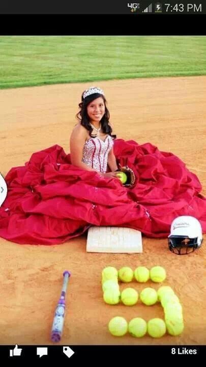 Softball Quinceanera Ideas, Softball Dress, Quince Pics, Quince Picture Ideas, Softball Pics, Softball Photography, Softball Memes, Quince Pictures, Sweet 16 Pictures