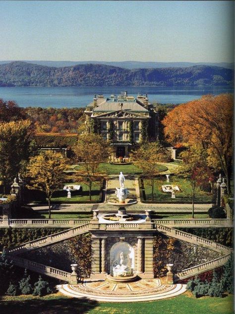 Kykuit : The Rockefeller Estate/ oh how i miss this place especially during this time of the year, i reminisce the long weekend walks, timeless strolls just enjoying the changing of colors. Village Miniature, American Mansions, Behind Blue Eyes, Hudson River Valley, Hudson Valley Ny, River Valley, Hudson River, Nova York, Hudson Valley