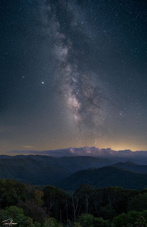 Blue Ridge Parkway North Carolina, Nice Life, Background Nature, Scenery Photos, Amazing Landscapes, Nature Wallpapers, 16 October, Nature Scenery, Nature Background