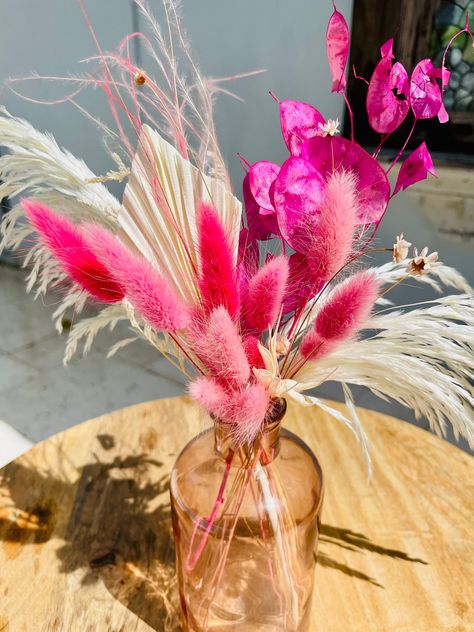 Pink Dry Flower Bouquet, Dried Pink Flower Arrangements, Pink Dried Flower Bouquet, Grass Arrangements, Hot Pink Bouquet, White Ruscus, Pink Boho Wedding, Boho Event, Bloom Bar