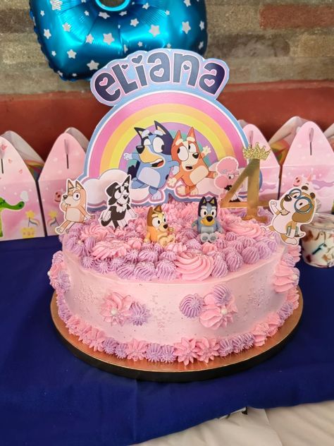 Bluey Sheet Cake For Girl, Pink Bluey Birthday Cake, Pastel Bluey Birthday, Pastel De Bluey, Bluey Cake Ideas, Elmo Birthday Party Boy, Fiesta Bluey, Father's Day Activities, Elmo Birthday Party