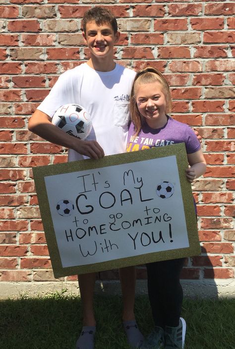 Soccer HOCO Proposal #freshmanyear Asking To Homecoming, Cute Hoco Proposals, Prom Posters, Cute Homecoming Proposals, Cute Prom Proposals, Homecoming Posters, Dance Proposal, Roses Photography, High School Dance