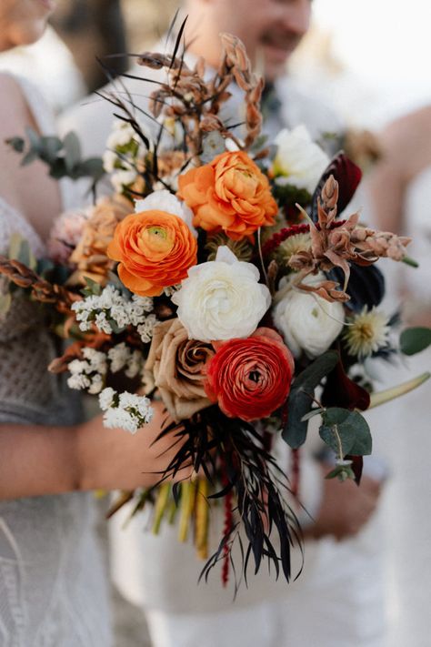 Jody and Simon strip back and focus on what’s important for bohemian wedding | Real Weddings Autumn Bridal Bouquet, Pastel Autumn, Peach Wedding Bouquet, Small Bridal Bouquets, Wildflower Wedding Bouquet, Autumn Bouquet, Autumn Bridal, Bridal Bouquet Fall, Dark Mauve