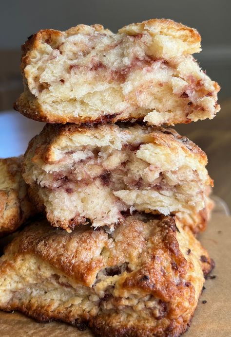 Layered Buttermilk Sourdough Scones — Well Made by Kiley Butter Scones, Sourdough Scones Overnight, Sourdough Discard Savory Scones, Sourdough Discard Scones Cinnamon, Sourdough Rhubarb Scones, Sourdough Scones, Sourdough Scones Farmhouse On Boone, Sourdough Breakfast Recipes, Buttermilk Scone Recipe