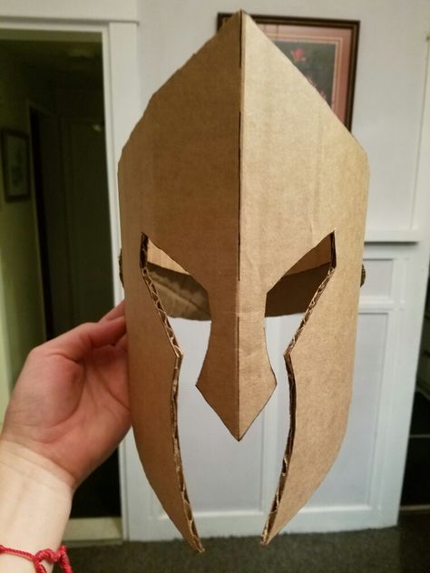 Cardboard Costume, Cardboard Mask, Medieval Decor, Medieval Party, Knight Costume, Viking Costume, Instruções Origami, Diy Welding, Vbs Crafts