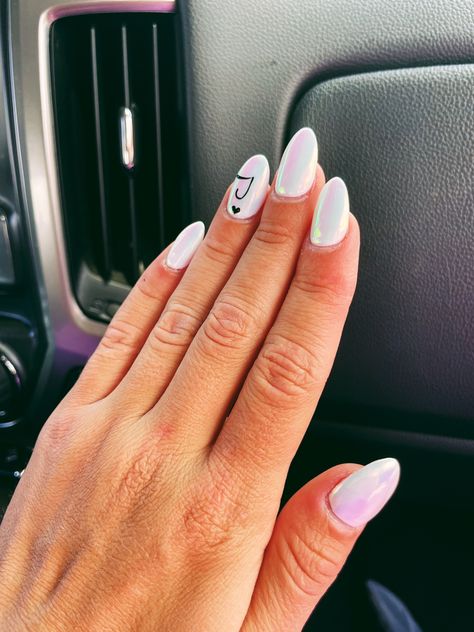 Manicure With Initials, Initials On Nails, Acrylic Nails Chrome, Chrome Manicure, Prom Nails Silver, Nude Nail, Pink Chrome, Nude Nail Designs, Nails Prom