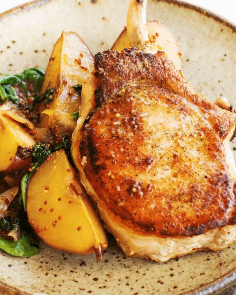 This recipe for pork chops with sautéed pears has become a fan favorite because it's easy and delicious! This pork and pears recipe will become an instant staple in your house!
The post Pork Chops with Sautéed Pears appeared first on Tried & True Recipes. Pork Chops And Pears Recipe, Pork And Pears Recipe, Pear Recipes Easy, Recipe For Pork Chops, Recipes For Brunch, Recipe For Pork, Tried And True Recipes, Sliced Pears, Pear Recipes