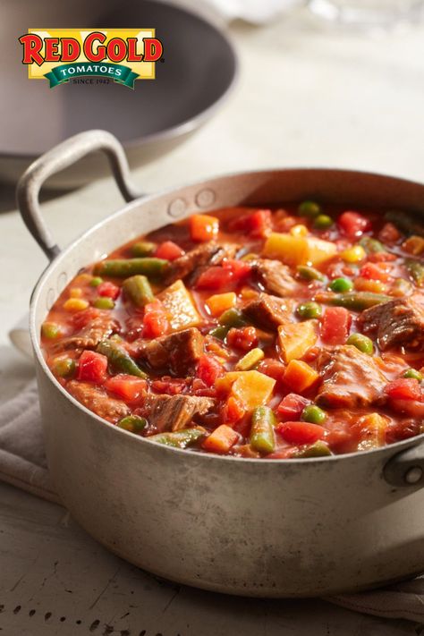 beef stew with tomatoes Beef Stew With Tomato Juice, Tomato Beef Stew, Cold Weather Comfort Food, Work Dinner, Homemade Beef Stew, Diced Green Chilies, Beef Stew Meat, Stewed Tomatoes, Beef Stew Recipe