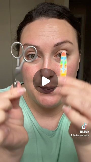 Chelsea Sutter on Instagram: "YOU ARE NOT GOING TO NAIL THIS THE FIRST TIME!  However, if every time you go to shape your brows, you use this SAME technique over time you will master it!  You need a product to draw lines, a spoolie, tweezers and scissors!  What did you think of this tutorial?  Did I miss going over anything?  #easymakeup #eyebrows #browlesson #eyebrowlesson #seint #seintbeauty #seintmakeup #makeuplesson #beginnermakeup #beginnerbrows" Makeup Lessons, Tweezers, Makeup For Beginners, Simple Makeup, Fashion Makeup, First Time, Eyebrows, Makeup, Nails