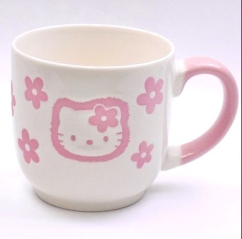 Sanrio Kitchenware, Sanrio Kitchen, Hello Kitty Mug, Color Me Mine, Diy Pottery Painting, Hello Kit, Pretty Mugs, Keramik Design, Painted Mugs