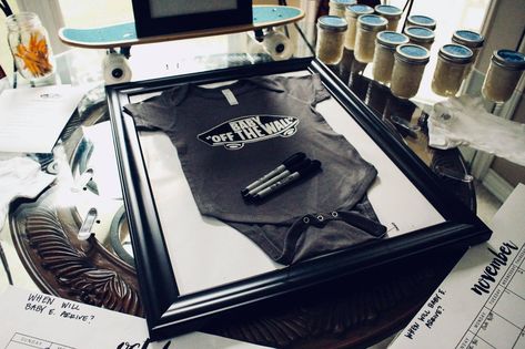 vans "baby off the wall" baby shower  onesie to sign Warped Tour Baby Shower Theme, Vans Baby Shower Theme, Emo Baby Shower Ideas, Vans Baby Shower, Punk Rock Baby Shower, Rock Baby Showers, Punk Rock Baby, Vans Skateboard, Punk Baby