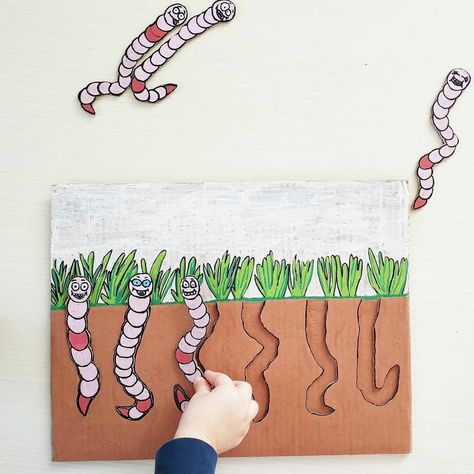 Worms Preschool, Worm Crafts, Cardboard Puzzle, Creative Math, Preschool Activities Toddler, Diy Puzzles, Puzzle Crafts, Craft Ideas For Kids, Aktivitas Montessori