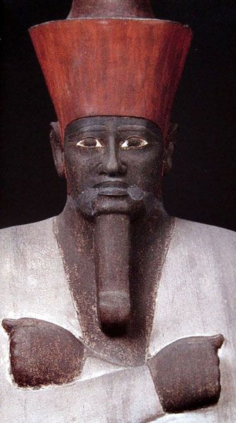 Pharaoh Mentuhotep II - 21st century B.C. Mentuhotep Ii, Egyptian Kings And Queens, Ancient Egypt Gods, Starověký Egypt, Kemet Egypt, Egyptian Kings, Egyptian Artifacts, Ancient Statues, Egyptian History