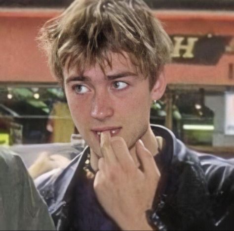 Damon Albarn, Smart Auto