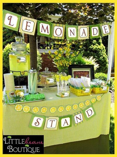 Unique and Perfect: Limonada / Lemonade Kids Lemonade Stands, Stall Decorations, Diy Lemonade Stand, Kids Lemonade, Diy Lemonade, Lemonade Stands, Lemonade Bar, Painted Apron, Stand Feria