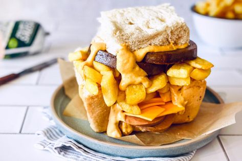 The South African Kota Sandwich Is a Story of Apartheid Kota South African Food, Bunny Chow South African Kota, Kota Recipes, South African Street Food, Bunny Chow, Vegan Cheddar, African Recipes, South African Recipes, Food Therapy