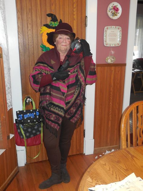 Went to my son's Halloween Party last night 10-24-2015 as the Pigeon Lady from Home Alone 2. Pigeon Lady Home Alone Costume, Home Alone Costume, Home Alone 2, Home Alone Christmas, The Pigeon, Dress Up Day, Home Alone, Pigeon, Costume Party