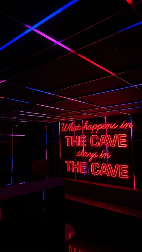 Interior Design Night Club, Dance Club Interior, Fancy Club Interior, Lounge Aesthetic Club, Karaoke Interior Design, Disco Club Nightclub, Club Design Interior Nightclub, Vampire Club Aesthetic, Underground Club Aesthetic