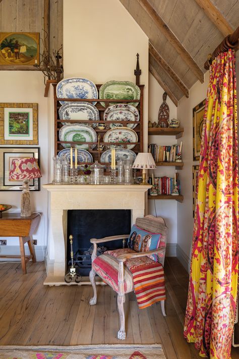 The-Gloss-Magazine-Interiors-Kit-Kemp-5 Reclaimed Oak Flooring, Her King, Kit Kemp, Inglenook Fireplace, The New Forest, Large Armchair, Wood Room, Arm Chair Covers, English Country House