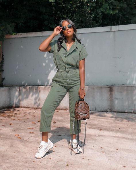 Shop 18 Cute Utilitarian Fashion Finds - Lulus.com Fashion Blog Olive Jumpsuit Outfit, Olive Green Jumpsuit Outfit, Utility Jumpsuit Outfit, Green Jumpsuit Outfit, Short Sleeve Denim Jumpsuit, Green Outfits For Women, Utility Fashion, Olive Jumpsuit, Safari Outfit